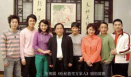 松柏巷里万家人电视剧全集,百年家族情仇录